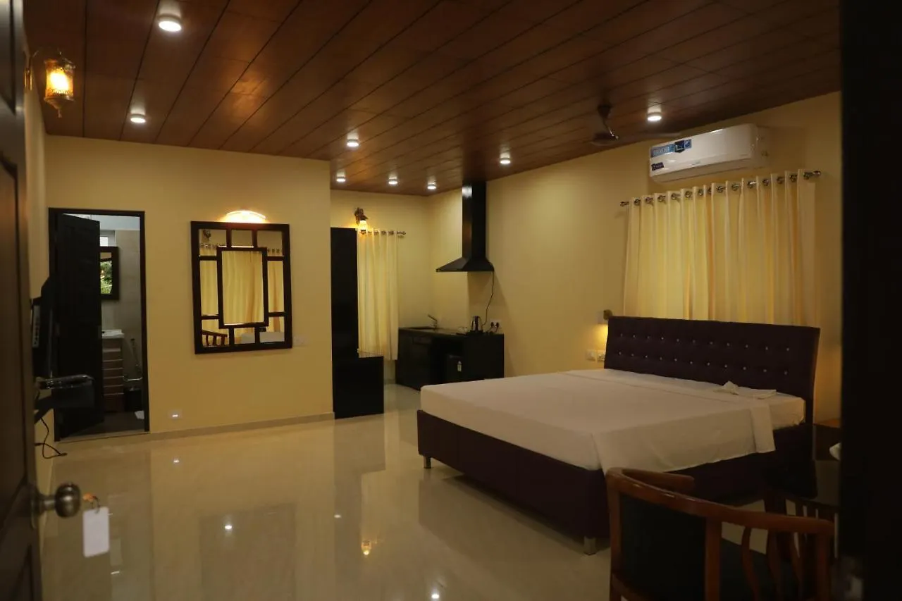 La Mira Beach Resort